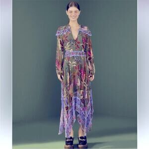 Brand New! Farm Rio Dress! Size Medium.